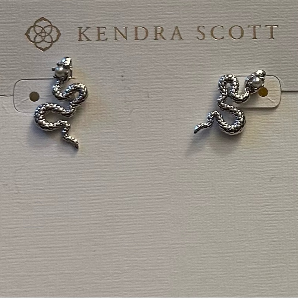 Kendra Scott Lyle Silver Snake Stud Earrings